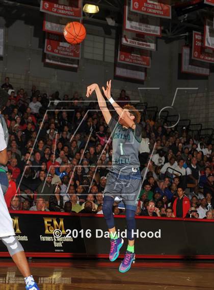 Thumbnail 2 in Chino Hills vs. Bishop Gorman (Nike Extravaganza) photogallery.