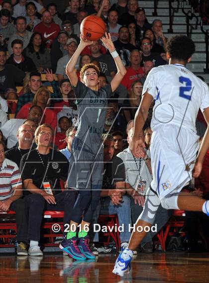 Thumbnail 1 in Chino Hills vs. Bishop Gorman (Nike Extravaganza) photogallery.