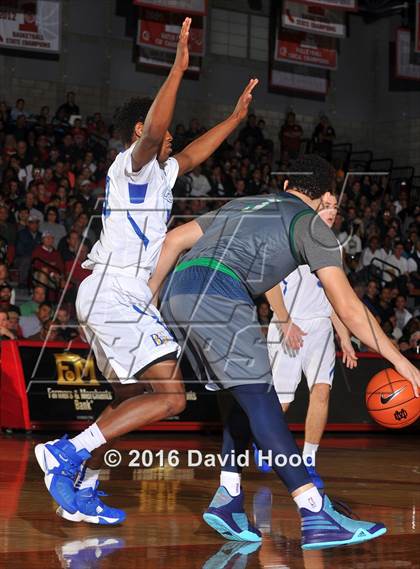 Thumbnail 2 in Chino Hills vs. Bishop Gorman (Nike Extravaganza) photogallery.