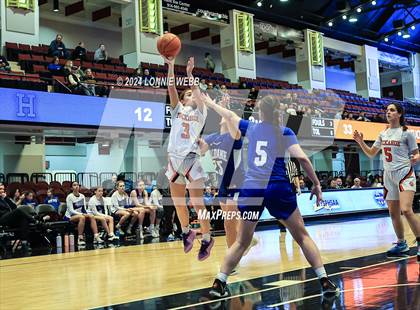 Thumbnail 1 in Haldane vs Tuckahoe (NYSPHSAA Section 1 Class C Semifinal) photogallery.