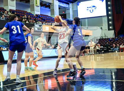 Thumbnail 2 in Haldane vs Tuckahoe (NYSPHSAA Section 1 Class C Semifinal) photogallery.