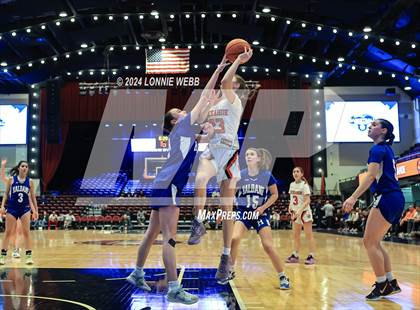 Thumbnail 3 in Haldane vs Tuckahoe (NYSPHSAA Section 1 Class C Semifinal) photogallery.