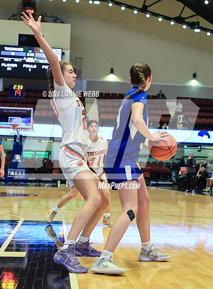 Thumbnail 2 in Haldane vs Tuckahoe (NYSPHSAA Section 1 Class C Semifinal) photogallery.