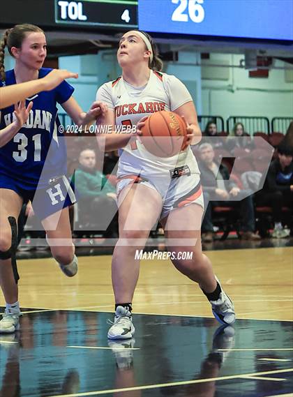 Thumbnail 1 in Haldane vs Tuckahoe (NYSPHSAA Section 1 Class C Semifinal) photogallery.