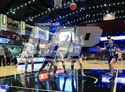 Thumbnail 1 in Haldane vs Tuckahoe (NYSPHSAA Section 1 Class C Semifinal) photogallery.