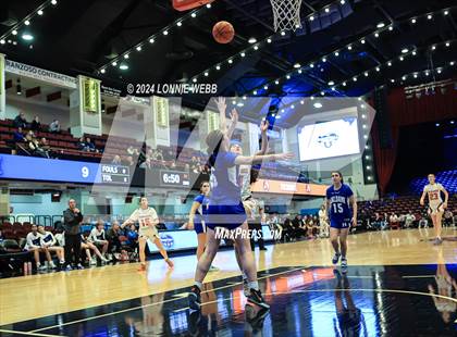 Thumbnail 3 in Haldane vs Tuckahoe (NYSPHSAA Section 1 Class C Semifinal) photogallery.