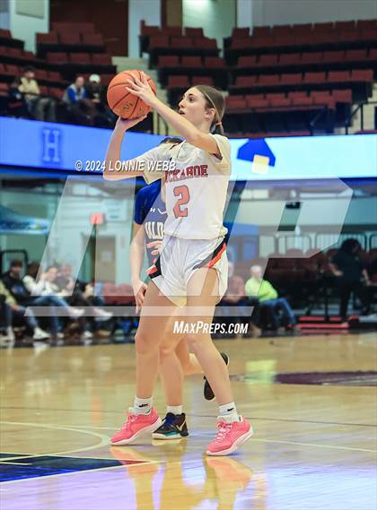 Thumbnail 3 in Haldane vs Tuckahoe (NYSPHSAA Section 1 Class C Semifinal) photogallery.