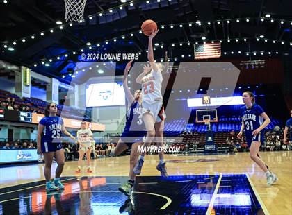 Thumbnail 3 in Haldane vs Tuckahoe (NYSPHSAA Section 1 Class C Semifinal) photogallery.