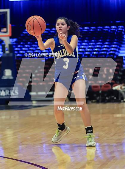 Thumbnail 1 in Haldane vs Tuckahoe (NYSPHSAA Section 1 Class C Semifinal) photogallery.