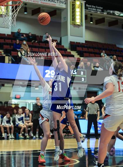 Thumbnail 3 in Haldane vs Tuckahoe (NYSPHSAA Section 1 Class C Semifinal) photogallery.