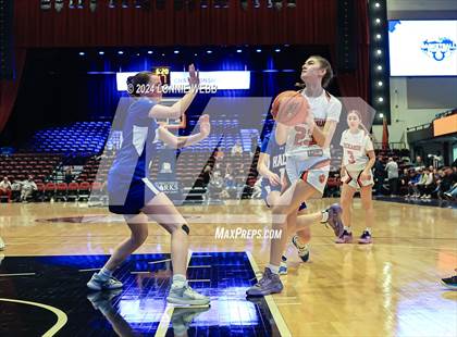 Thumbnail 1 in Haldane vs Tuckahoe (NYSPHSAA Section 1 Class C Semifinal) photogallery.