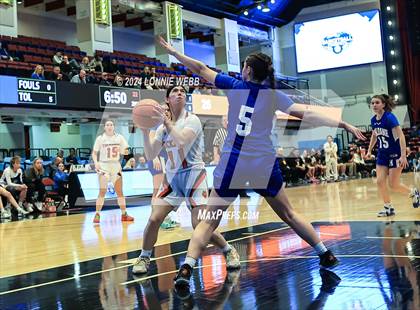 Thumbnail 1 in Haldane vs Tuckahoe (NYSPHSAA Section 1 Class C Semifinal) photogallery.