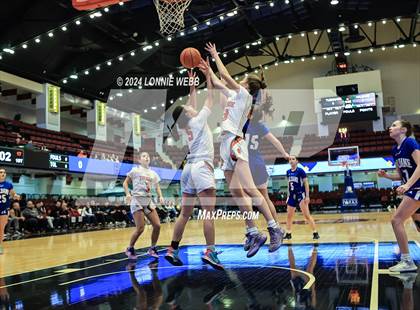 Thumbnail 1 in Haldane vs Tuckahoe (NYSPHSAA Section 1 Class C Semifinal) photogallery.