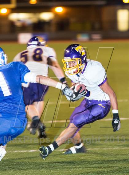 Thumbnail 2 in Irvington vs. Kennedy photogallery.