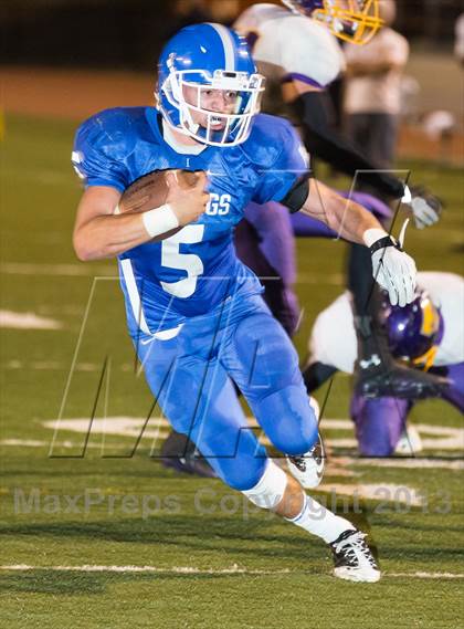 Thumbnail 3 in Irvington vs. Kennedy photogallery.
