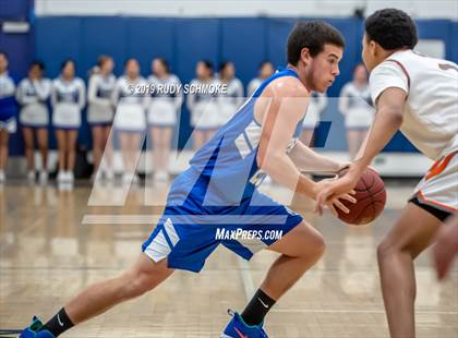Thumbnail 3 in Valhalla vs. San Diego (CIF SDS D3 Championship) photogallery.