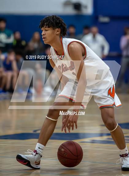 Thumbnail 1 in Valhalla vs. San Diego (CIF SDS D3 Championship) photogallery.