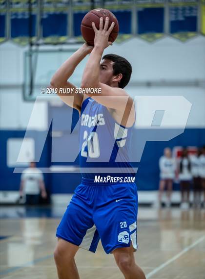 Thumbnail 3 in Valhalla vs. San Diego (CIF SDS D3 Championship) photogallery.