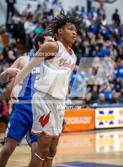 Thumbnail 2 in Valhalla vs. San Diego (CIF SDS D3 Championship) photogallery.