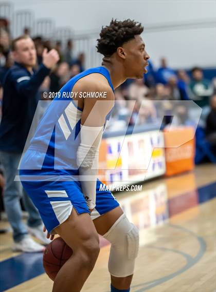Thumbnail 3 in Valhalla vs. San Diego (CIF SDS D3 Championship) photogallery.