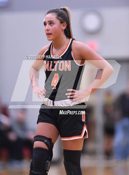 Thumbnail 1 in Dalton vs. Loudonville (OHSAA D4 District Final) photogallery.