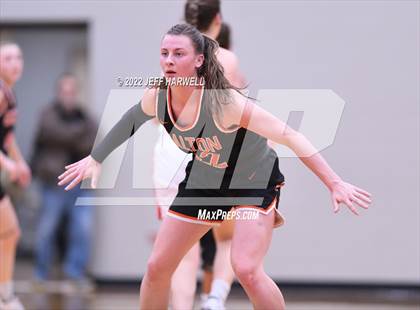 Thumbnail 1 in Dalton vs. Loudonville (OHSAA D4 District Final) photogallery.