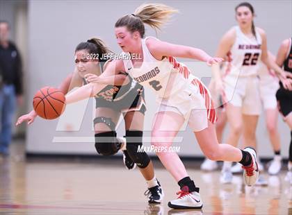 Thumbnail 1 in Dalton vs. Loudonville (OHSAA D4 District Final) photogallery.