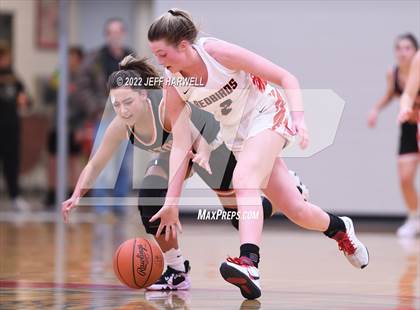 Thumbnail 3 in Dalton vs. Loudonville (OHSAA D4 District Final) photogallery.