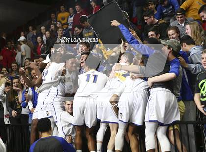 Thumbnail 3 in Irondequoit vs Our Lady of Lourdes (NYSPHSAA Class A Final) photogallery.