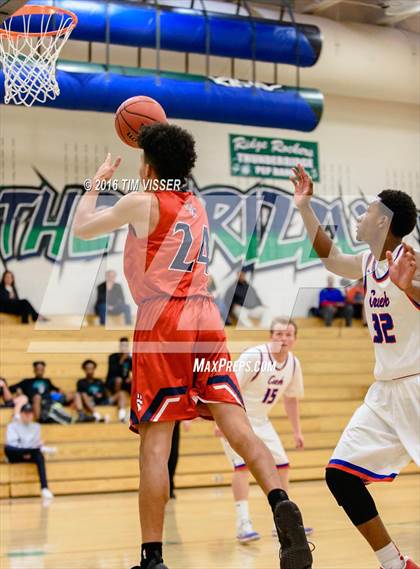 Thumbnail 2 in Chaparral vs. Cherry Creek photogallery.