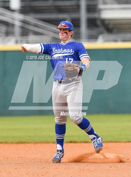 Thumbnail 2 in MacArthur [Douglas] vs Marshall (NISD Baseball Tournament) photogallery.