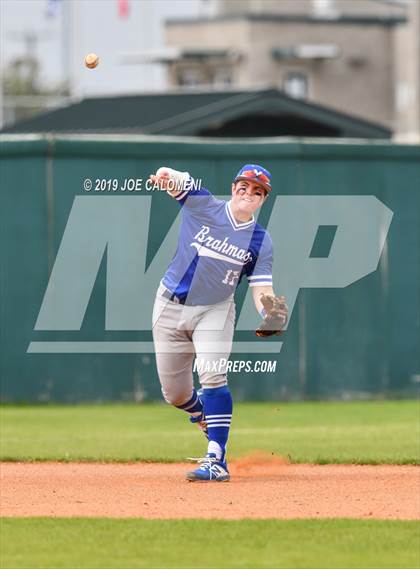 Thumbnail 1 in MacArthur [Douglas] vs Marshall (NISD Baseball Tournament) photogallery.