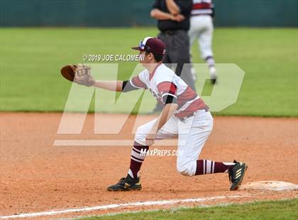 Thumbnail 2 in MacArthur [Douglas] vs Marshall (NISD Baseball Tournament) photogallery.