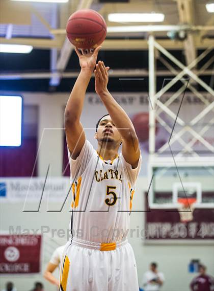 Thumbnail 2 in Central vs. Albany Academy for Boys (Spalding Hoophall Classic) photogallery.
