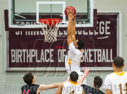 Thumbnail 3 in Central vs. Albany Academy for Boys (Spalding Hoophall Classic) photogallery.