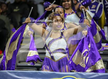 Thumbnail 1 in Easton vs. Edna Karr (LHSAA 4A Final) photogallery.