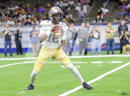 Thumbnail 3 in Easton vs. Edna Karr (LHSAA 4A Final) photogallery.