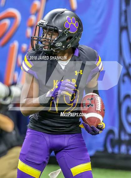 Thumbnail 1 in Easton vs. Edna Karr (LHSAA 4A Final) photogallery.