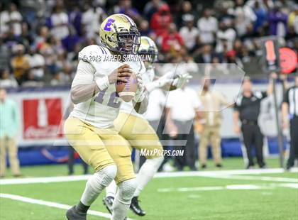 Thumbnail 2 in Easton vs. Edna Karr (LHSAA 4A Final) photogallery.