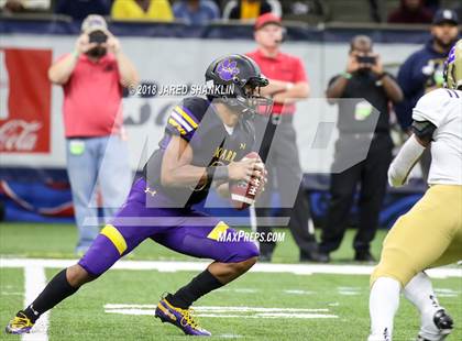 Thumbnail 3 in Easton vs. Edna Karr (LHSAA 4A Final) photogallery.
