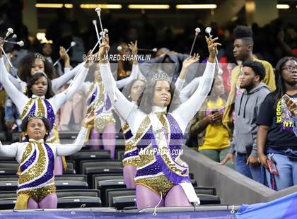 Thumbnail 1 in Easton vs. Edna Karr (LHSAA 4A Final) photogallery.