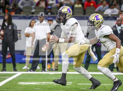 Thumbnail 3 in Easton vs. Edna Karr (LHSAA 4A Final) photogallery.