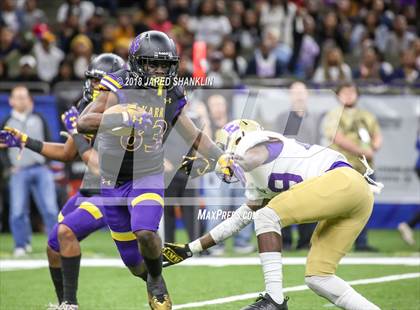 Thumbnail 3 in Easton vs. Edna Karr (LHSAA 4A Final) photogallery.