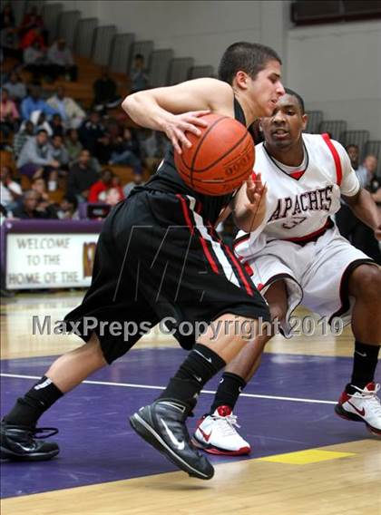 Thumbnail 2 in Harvard-Westlake vs. Centennial (CIF SS Playoffs) photogallery.