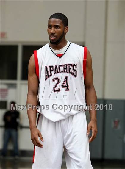 Thumbnail 1 in Harvard-Westlake vs. Centennial (CIF SS Playoffs) photogallery.