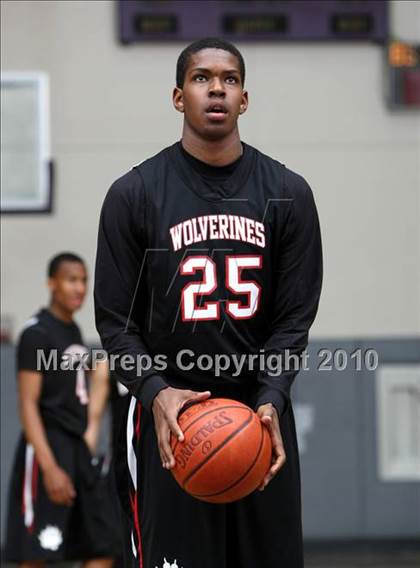 Thumbnail 2 in Harvard-Westlake vs. Centennial (CIF SS Playoffs) photogallery.