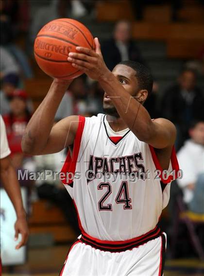 Thumbnail 1 in Harvard-Westlake vs. Centennial (CIF SS Playoffs) photogallery.