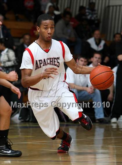 Thumbnail 3 in Harvard-Westlake vs. Centennial (CIF SS Playoffs) photogallery.