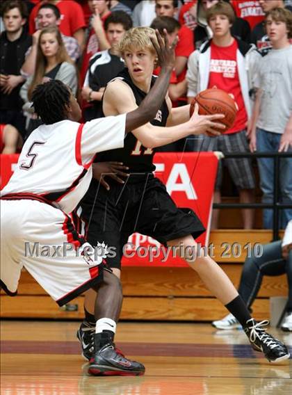 Thumbnail 3 in Harvard-Westlake vs. Centennial (CIF SS Playoffs) photogallery.