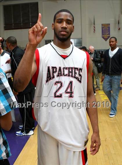 Thumbnail 2 in Harvard-Westlake vs. Centennial (CIF SS Playoffs) photogallery.
